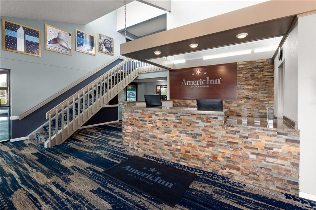 AmericInn by Wyndham Chippewa Falls - photo 6