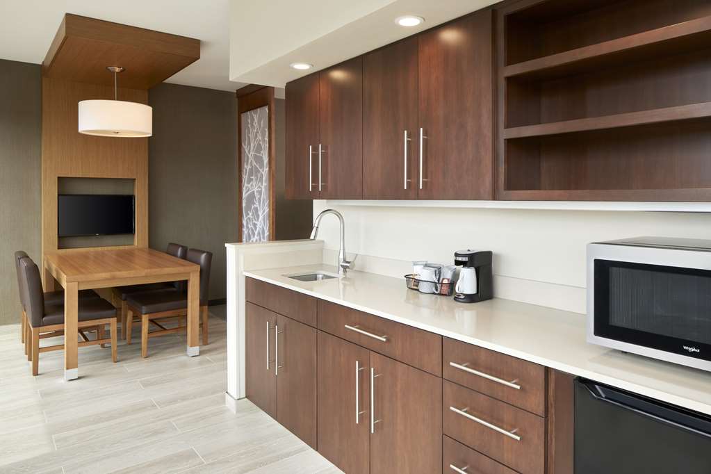 Hyatt Place Evansville - photo 14