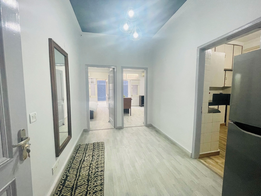 BluO 1BHK DLF Galleria Balcony Suite