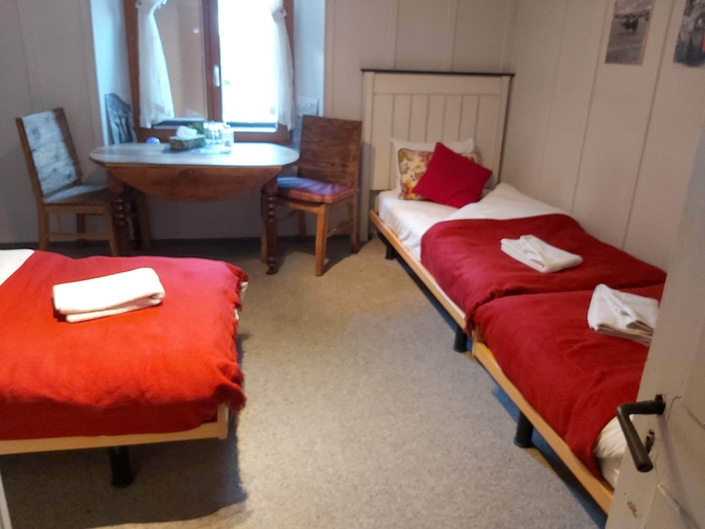 Hotel De La Poste — Bagnes — photo 4