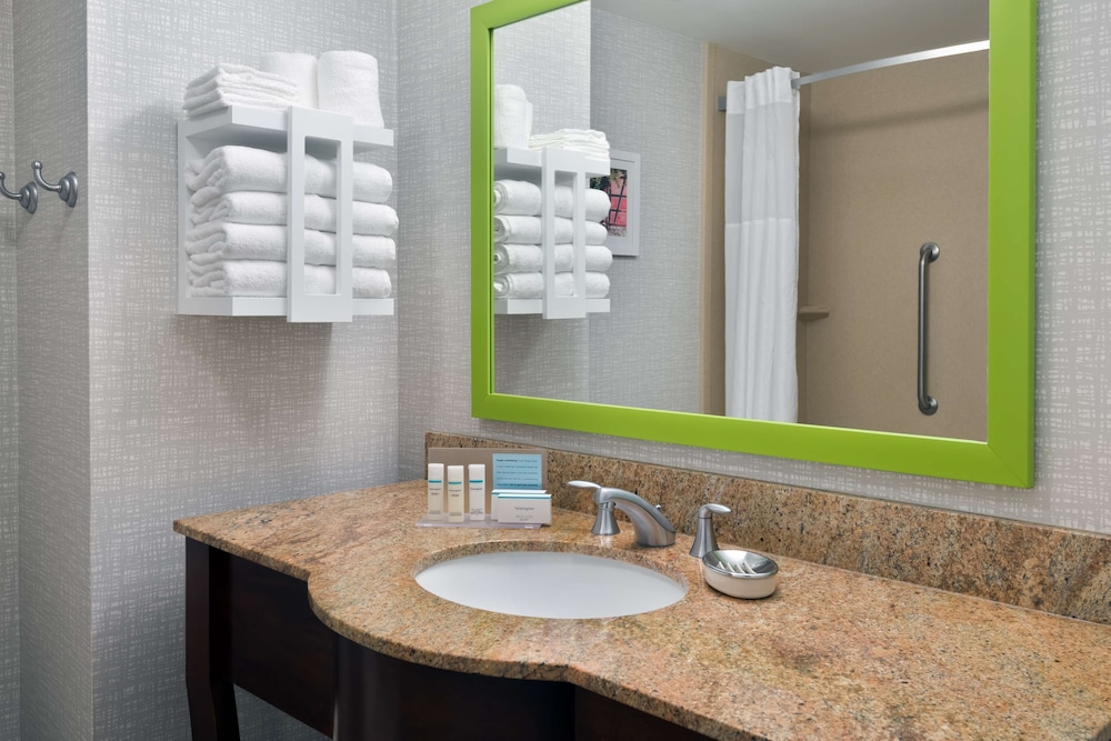 Hampton Inn & Suites Winston Salem University Area NC - photo 19