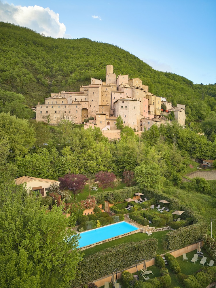 Castello di Postignano Relais in Sellano, Italy