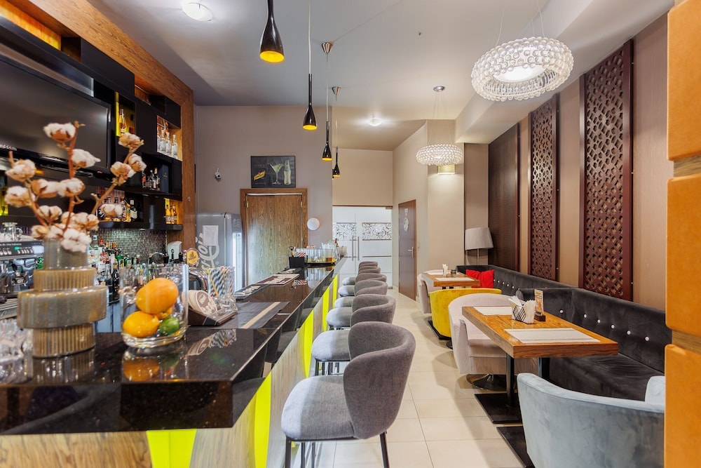Hotel Tarnovia — Tarnow