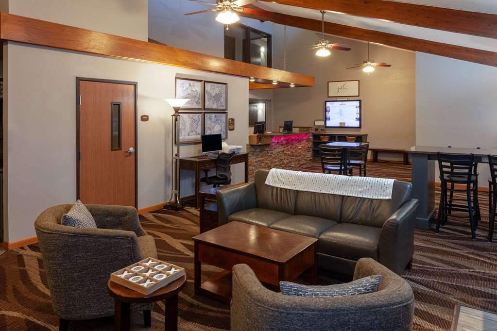 AmericInn by Wyndham New Richmond - photo 17