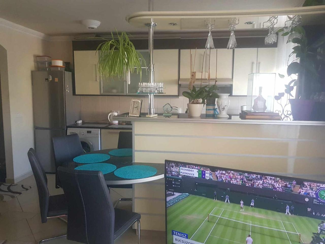 Elaktra Apartman — 4-Star Luxury Hotel in Szolnok, Hungary