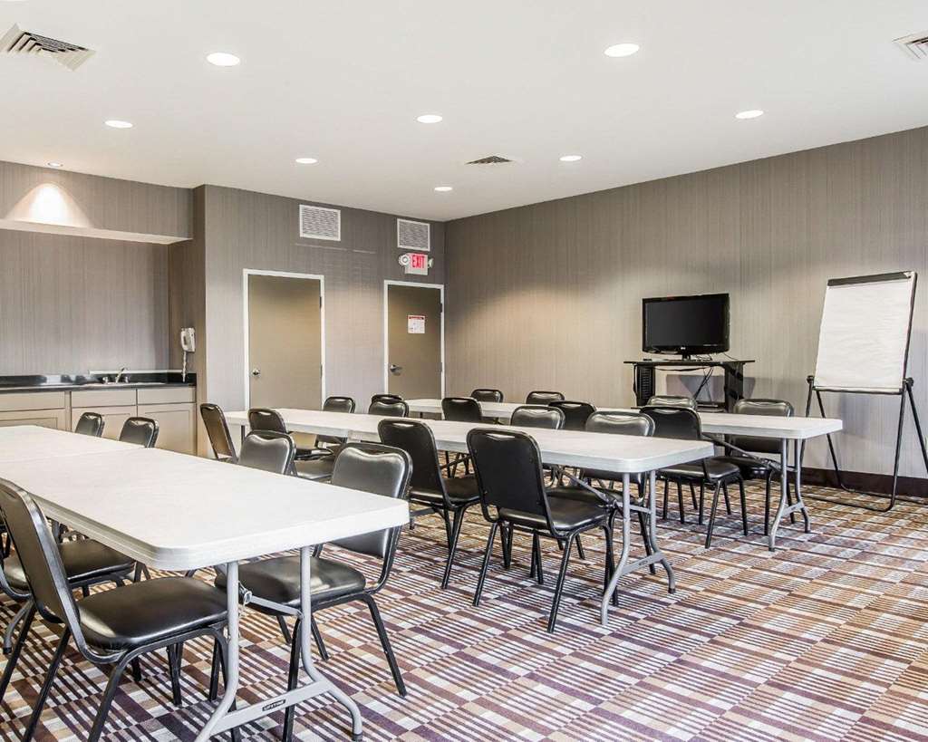 Comfort Inn Sullivan - photo 29