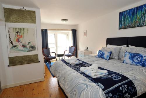 Mary Lyth Whitby West Cliff with parking — 4-Star Luxury Hotel in Whitby, United Kingdom