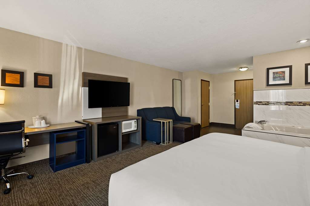 Comfort Inn Huntington Near University - photo 28