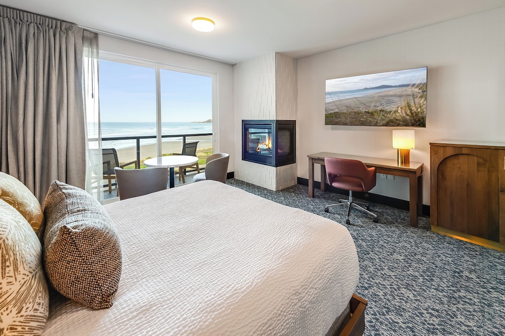 The Whaler - carbon neutral hotel in Newport