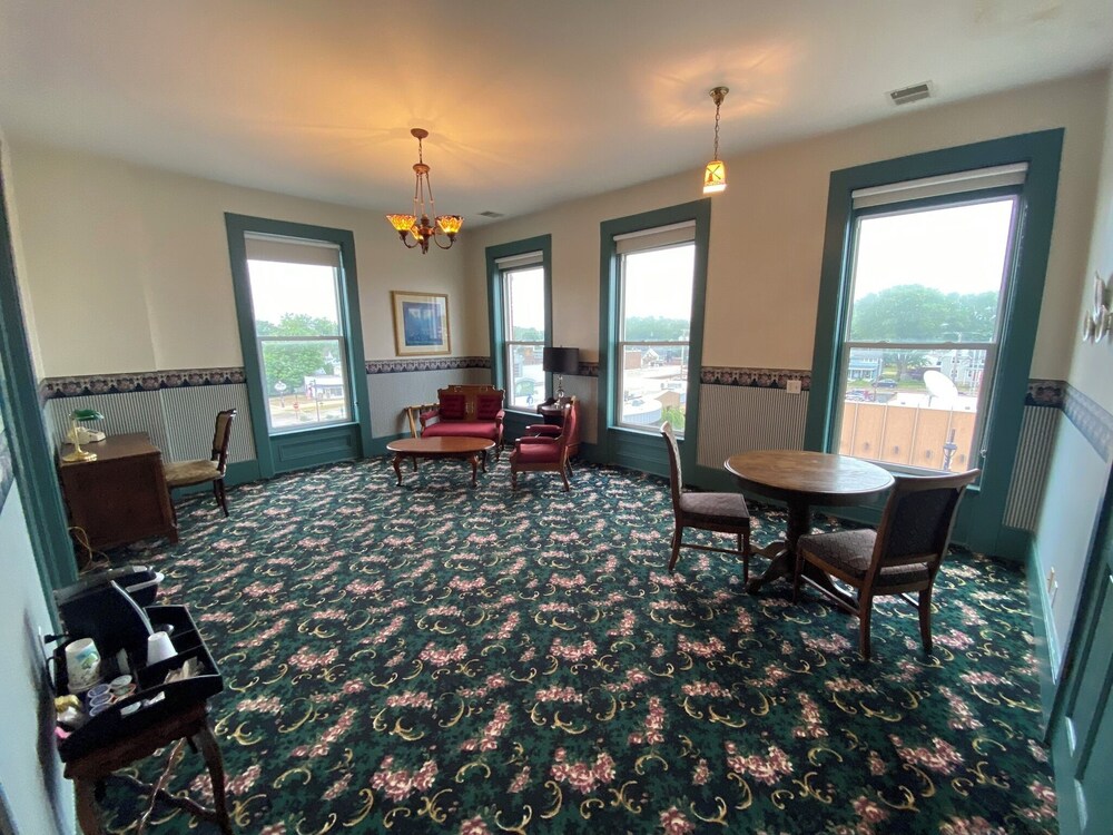 Decker Hotel - photo 43