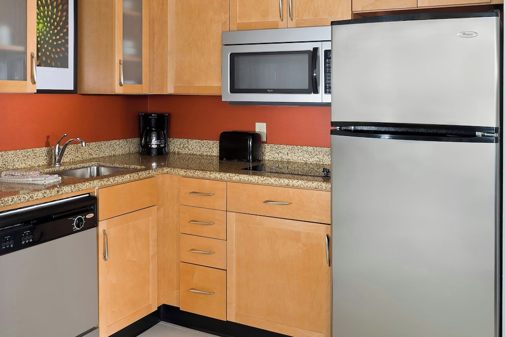Residence Inn Canton - photo 8