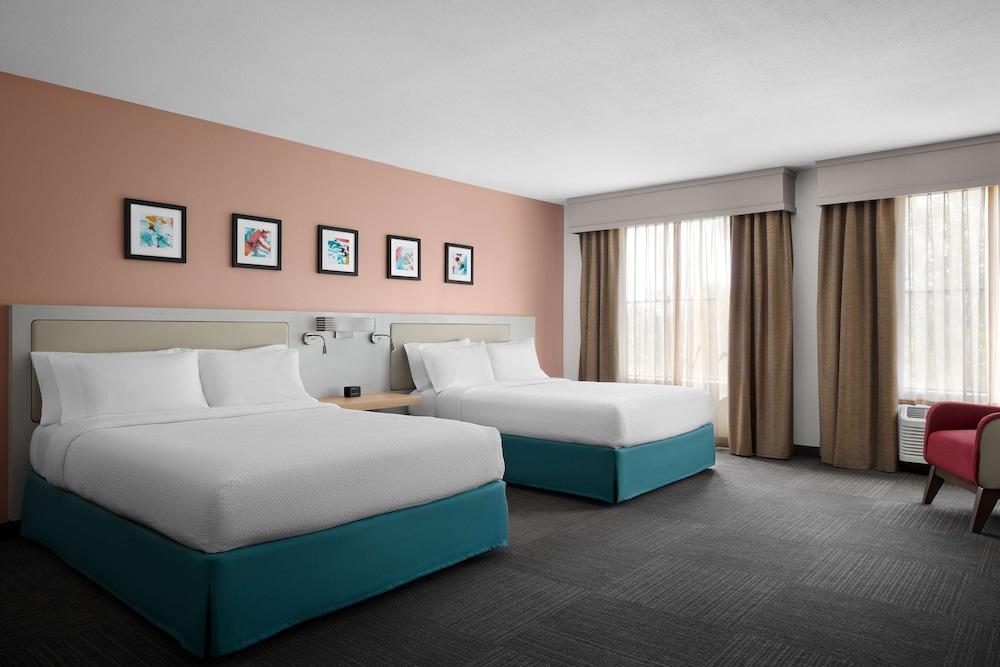 Hilton Garden Inn Beaufort - photo 11