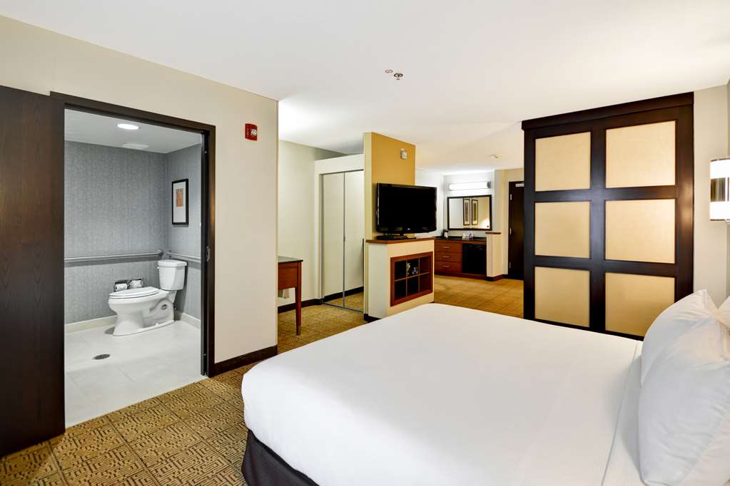 Hyatt Place Chicago Naperville Warrenville - photo 16