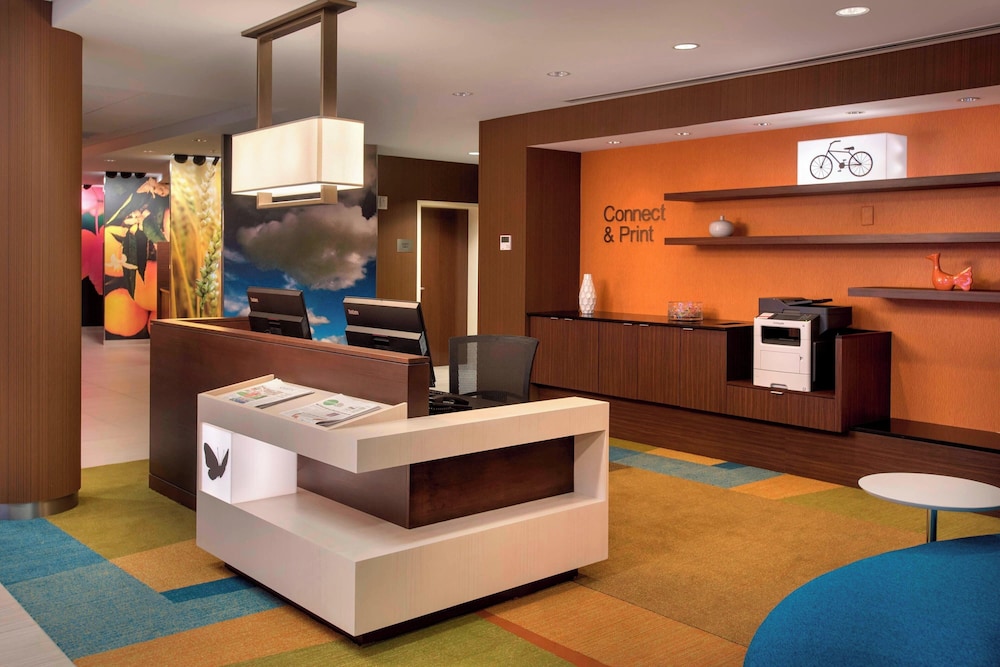 Fairfield Inn and Suites by Marriott Syracuse Carrier Circle - photo 15