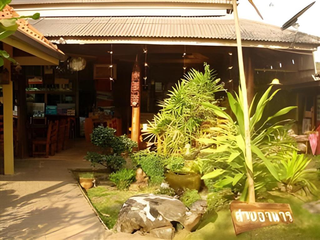 Seaza Hotel in Chumphon, Thailand