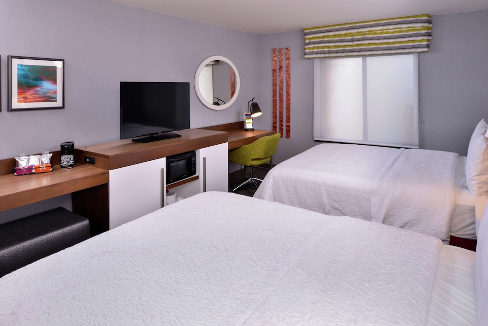 Hampton Inn & Suites Carson City - photo 21