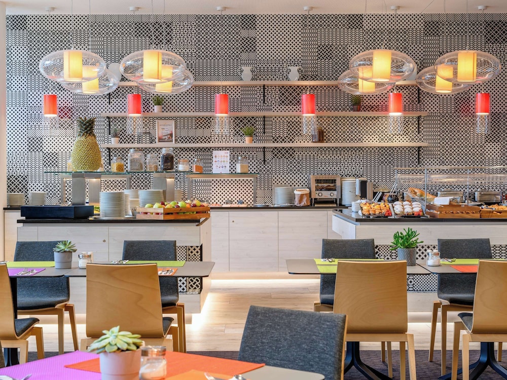 מזון ומשקאות