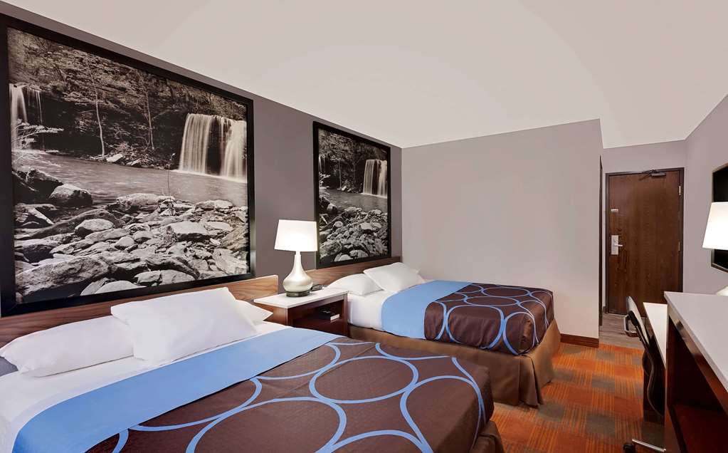 Super 8 by Wyndham Fayetteville - photo 6
