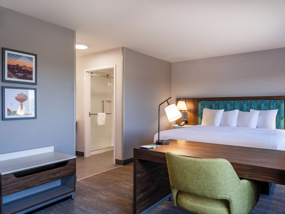 Hampton Inn & Suites Boise Meridian - photo 20