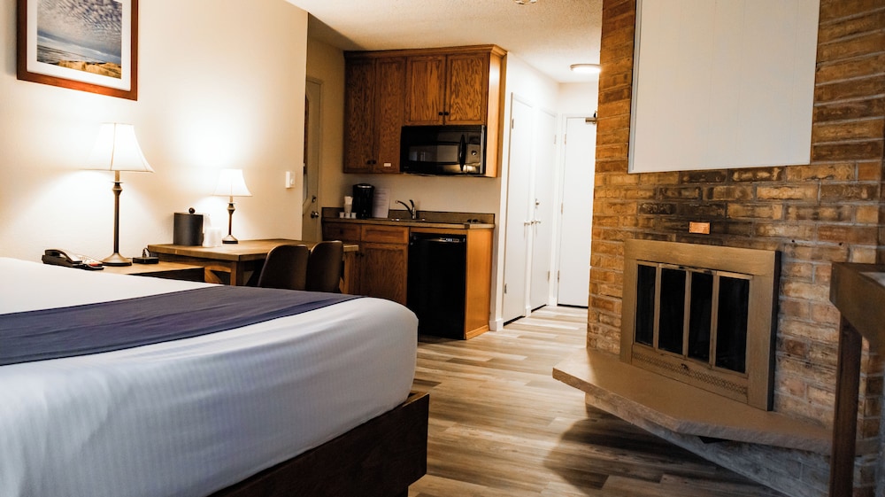Chateau Westport Resort - photo 20