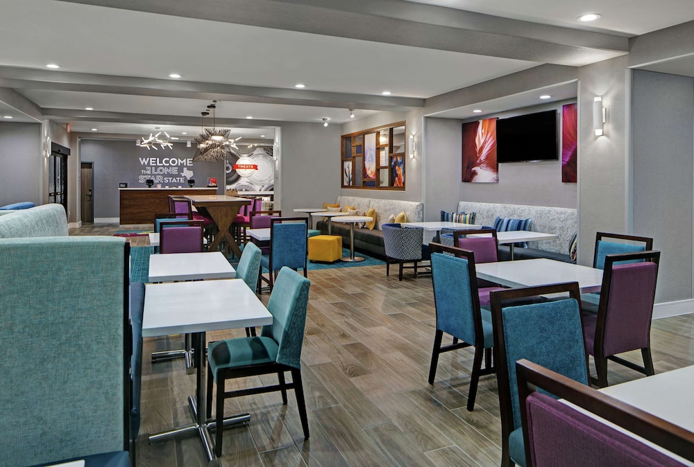 Hampton Inn Weslaco - photo 3