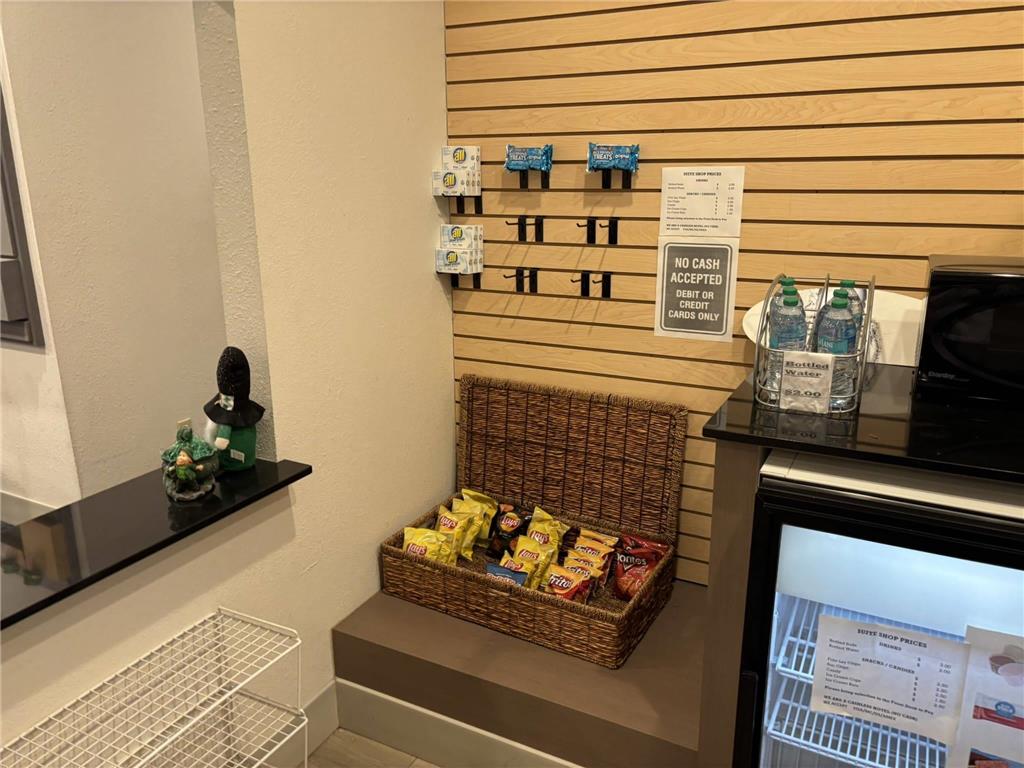 Quality Inn & Suites Bethany Oklahoma City West - photo 6