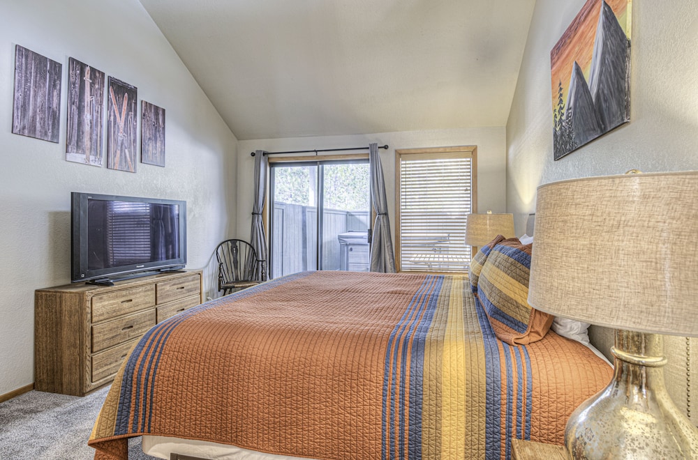 Klamath Unit 19 — Sunriver — photo 5