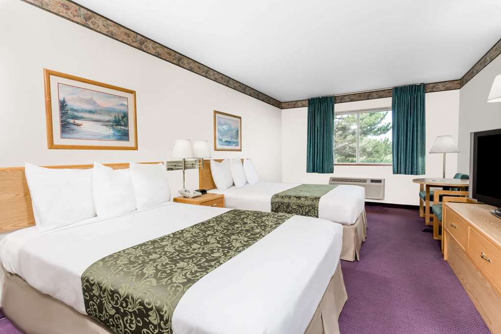 Days Inn by Wyndham Ocean Shores - photo 9