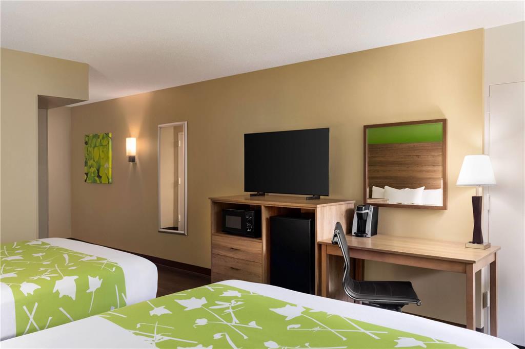 Wyndham Garden Washington DC Area - photo 28