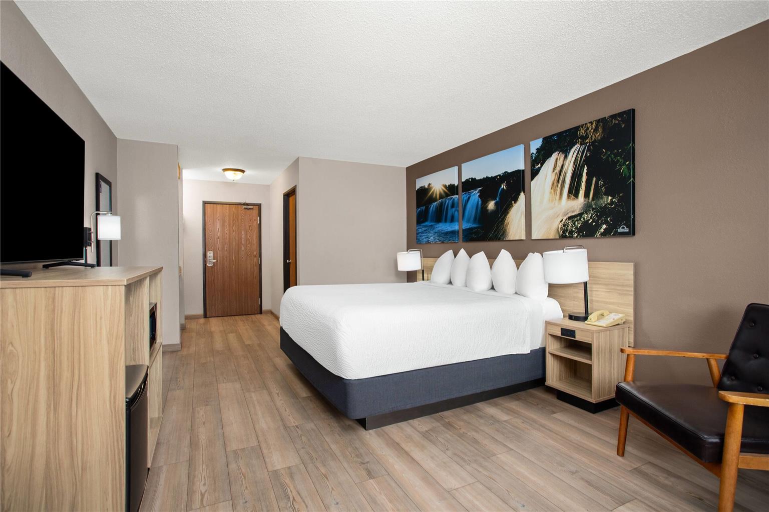 Days Inn by Wyndham Spearfish - photo 18