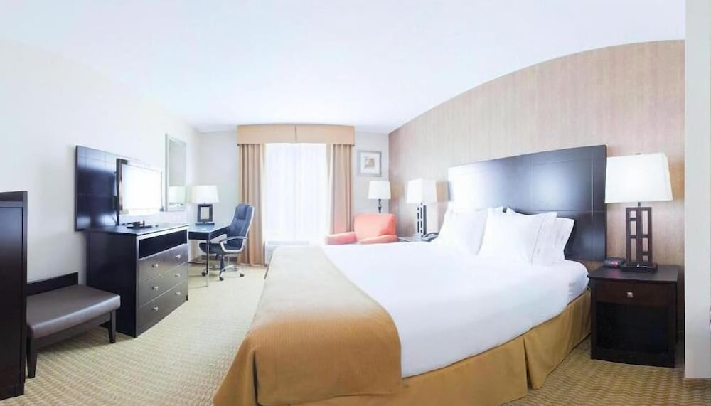 Holiday Inn Express Hotel & Suites Lebanon by IHG - photo 14