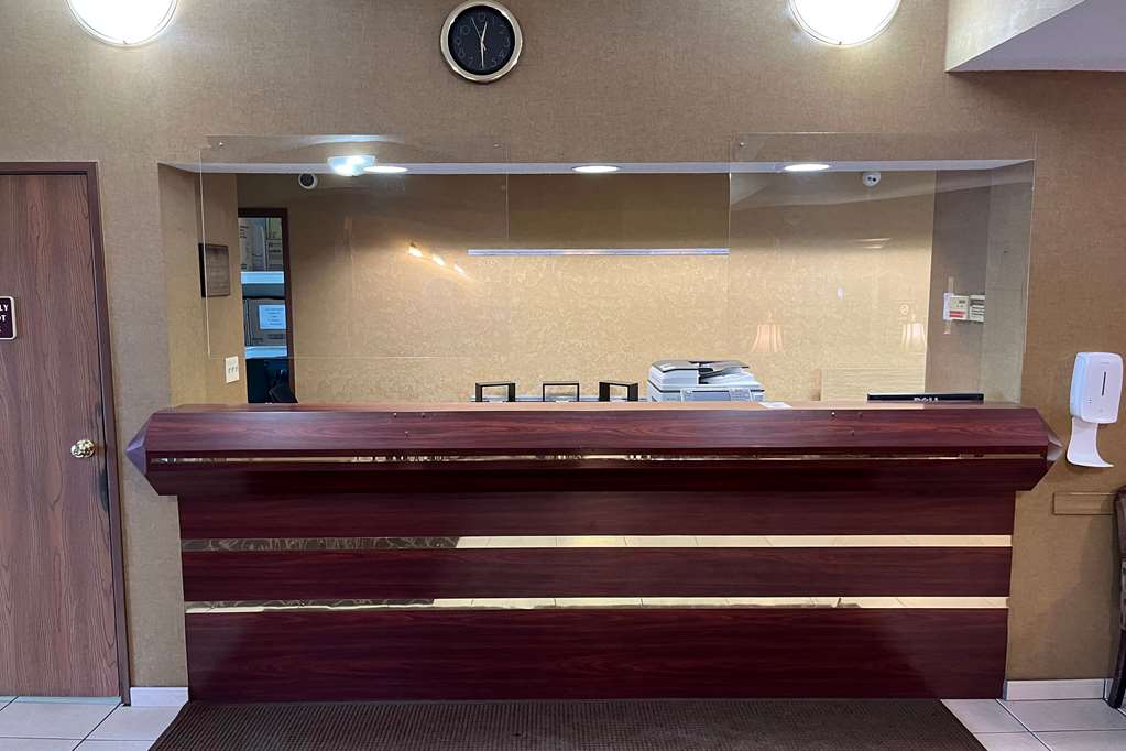 Wingate by Wyndham Clearfield - photo 2