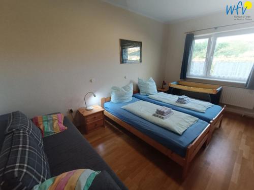 Haus Greune Stee Weg 11 Ferienwohnung Seehund — 4-Star Luxury Hotel in Borkum, Germany