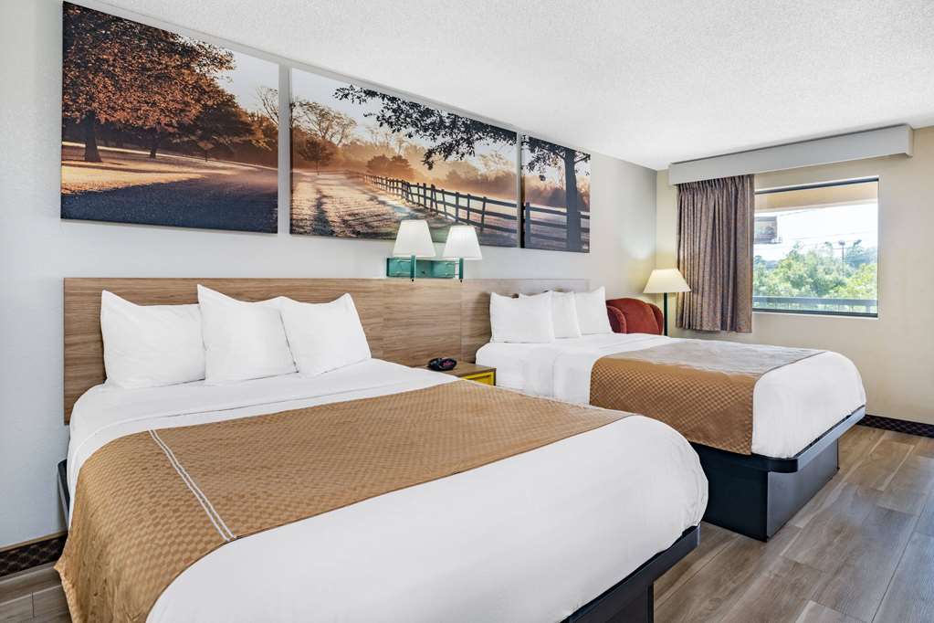 Days Inn by Wyndham Macon I 475 - photo 28