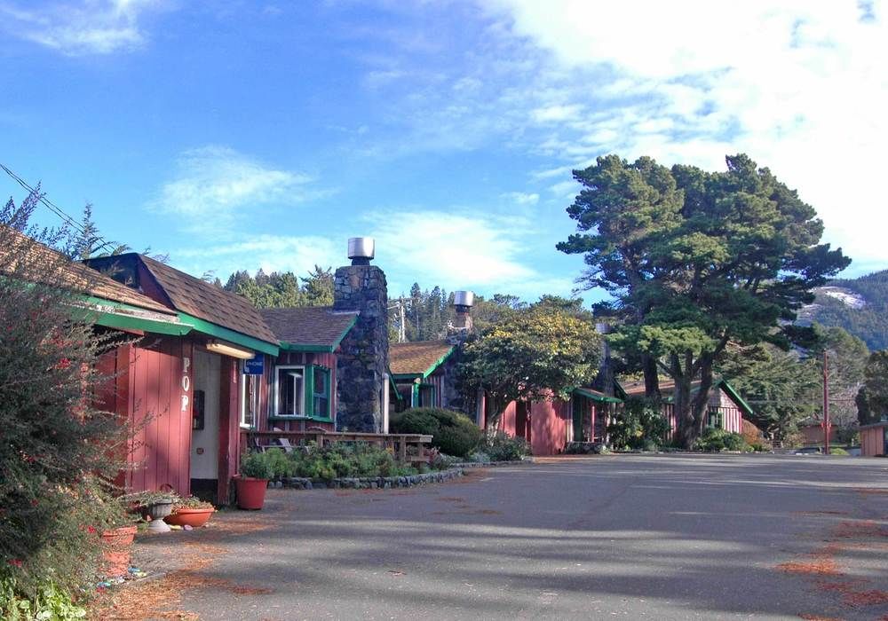 Ireland's Rustic Lodges - photo 21