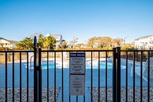 Long Call by Oak Island Accommodations - photo 24