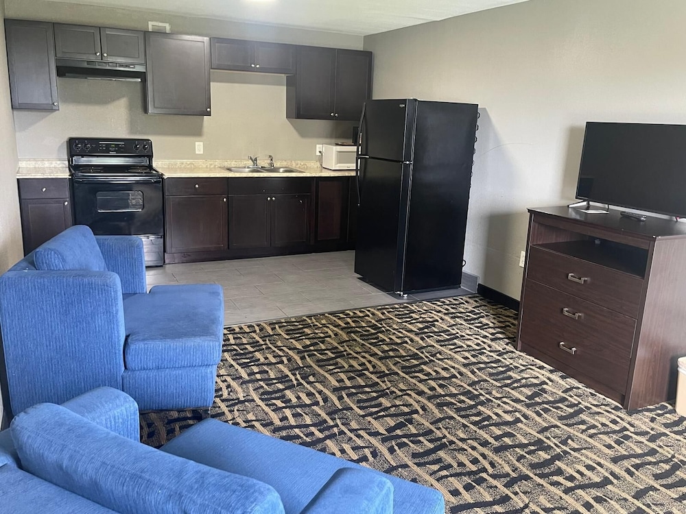 Homegate Inn And Suites Collierville TN - photo 3