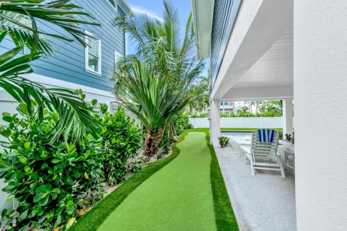 Totally Beachin’ in Bradenton Beach, United States