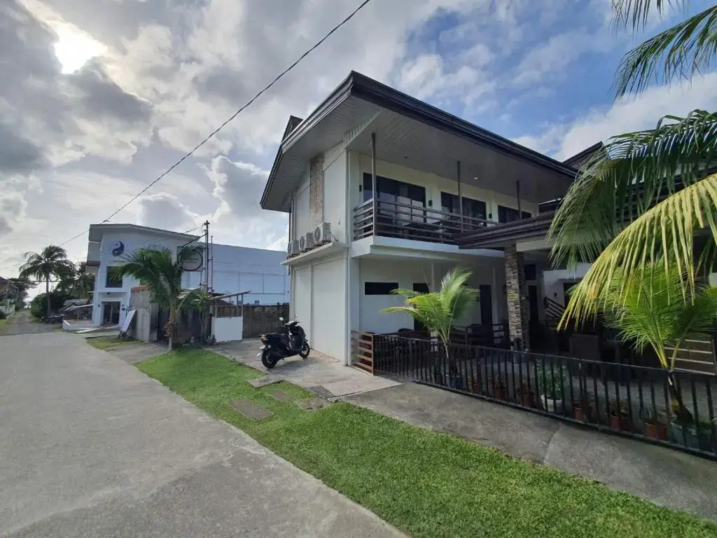 Amigos Dauin Hostel — 4-Star Luxury Hotel in Dauin, Philippines