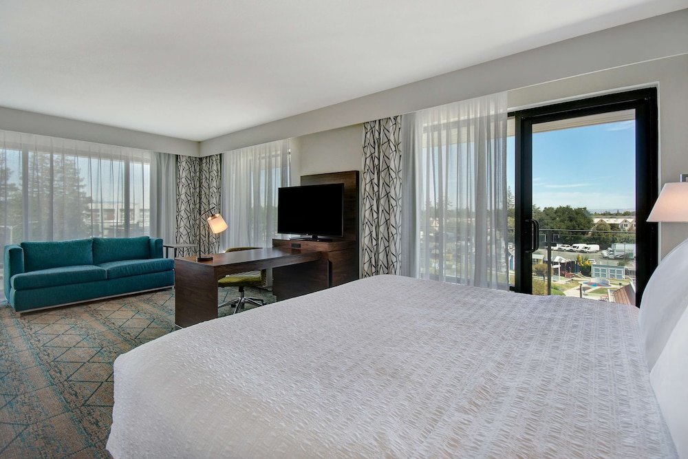 Hampton Inn & Suites Sunnyvale Silicon Valley - photo 9