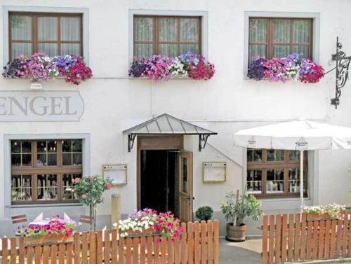 Hotel Restaurant Engel — Pfaffenweiler — photo 2