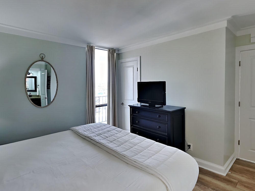 Edgewater Beach & Golf Resort VII by Resort Collection - photo 32