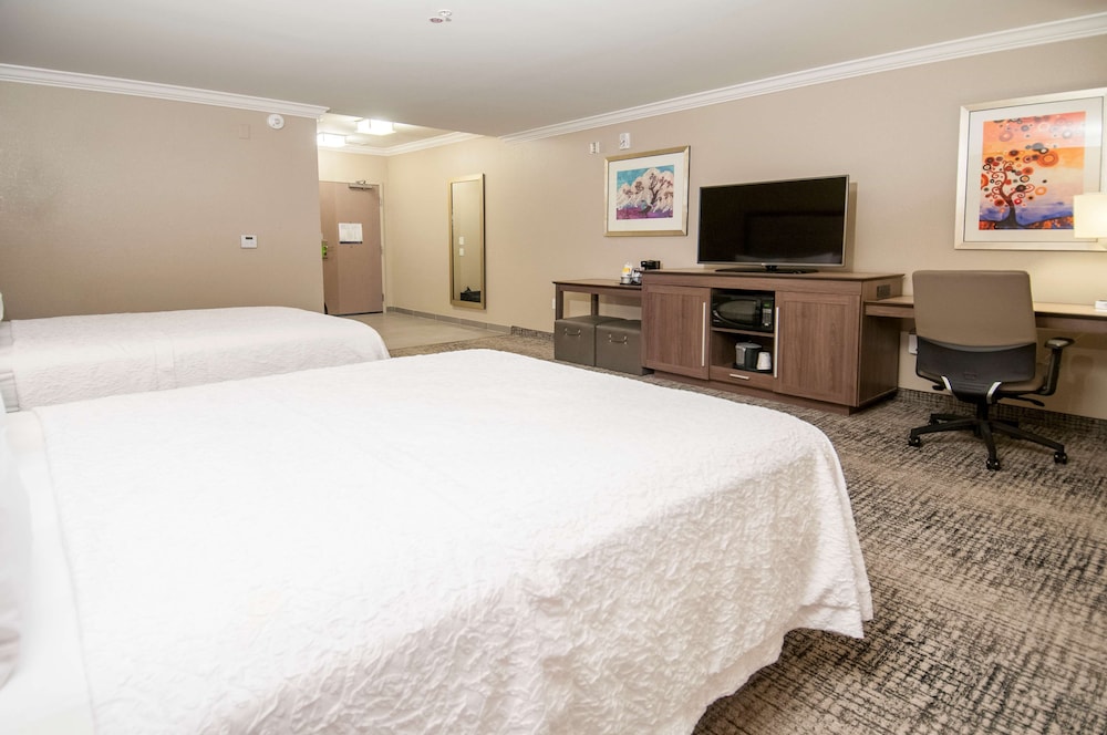 Hampton Inn & Suites Jackson Ridgeland - photo 21