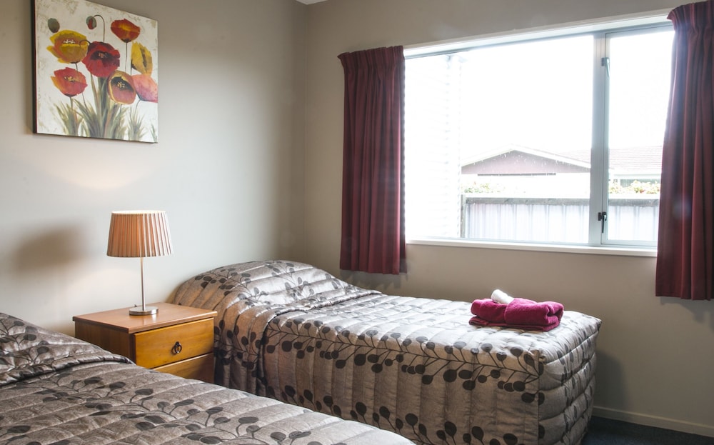Phoenix Motel — Timaru — photo 4