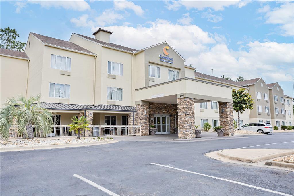 Comfort Inn & Suites Montgomery East Carmichael Rd - photo 6