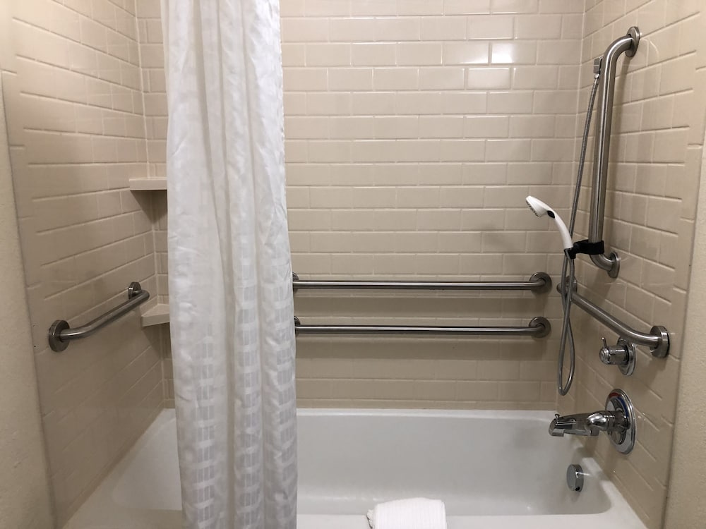 Candlewood Suites Panama City Beach Pier by IHG - photo 45