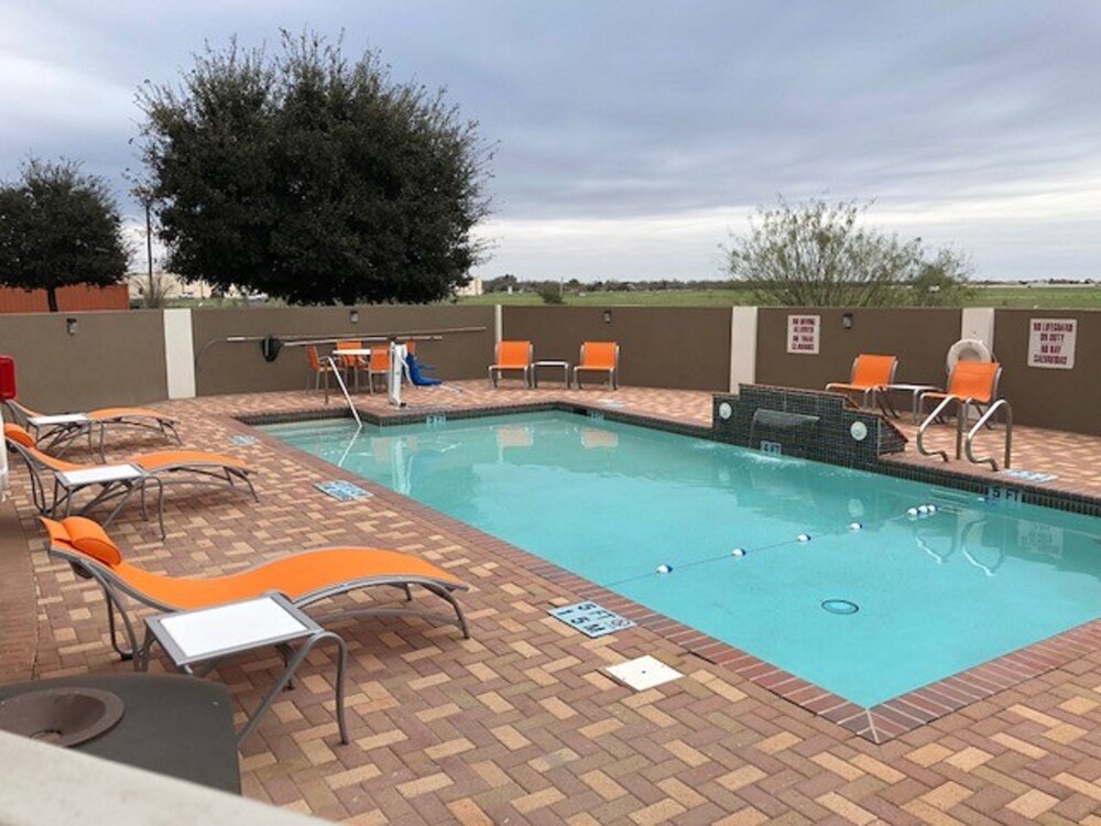 Holiday Inn Express & Suites Rio Grand by IHG - photo 26