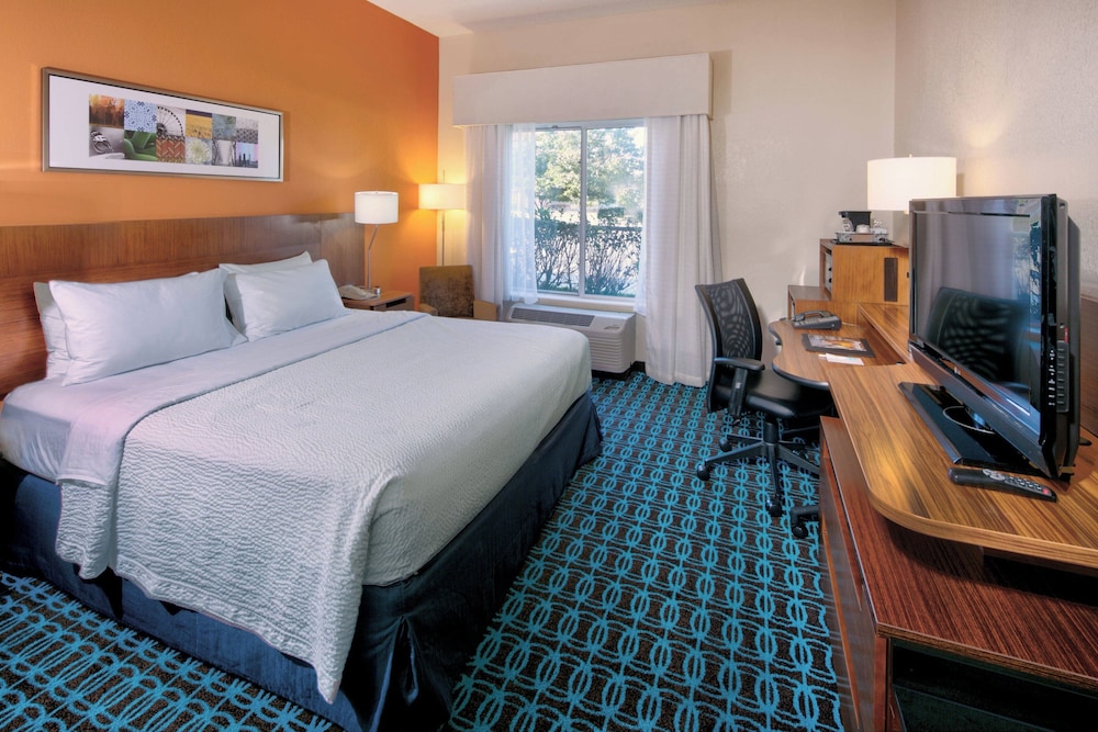 Fairfield Inn & Suites by Marriott Dover - photo 9