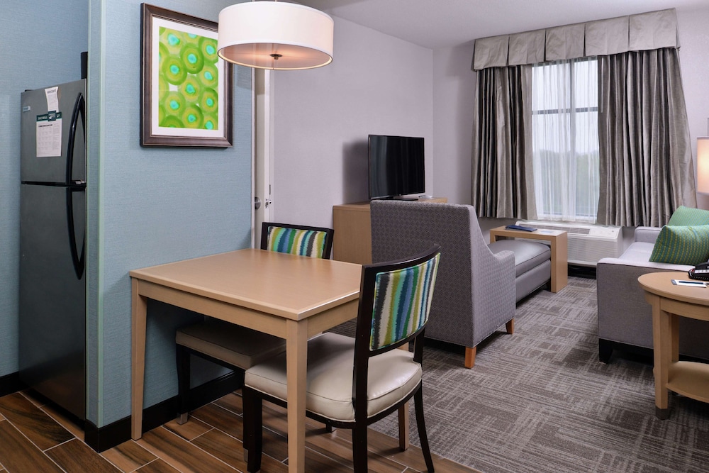 Homewood Suites by Hilton Des Moines Airport - photo 14