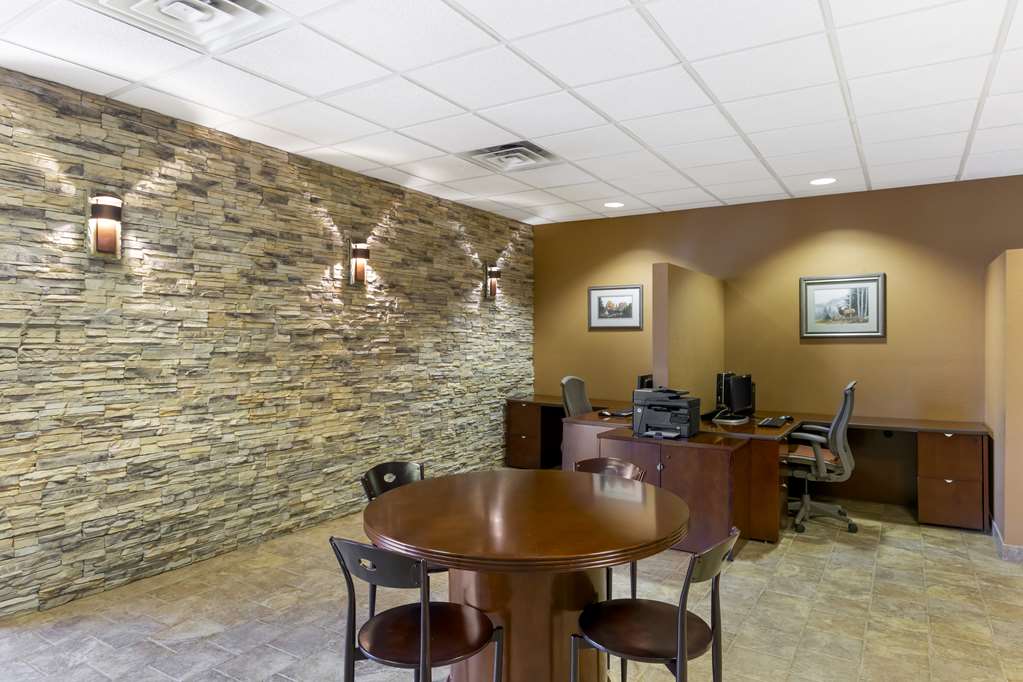 Best Western Plus Raton Hotel - photo 33